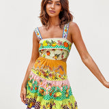 VESTIDO MINI ESTAMPADO COM DECOTE DIREITO