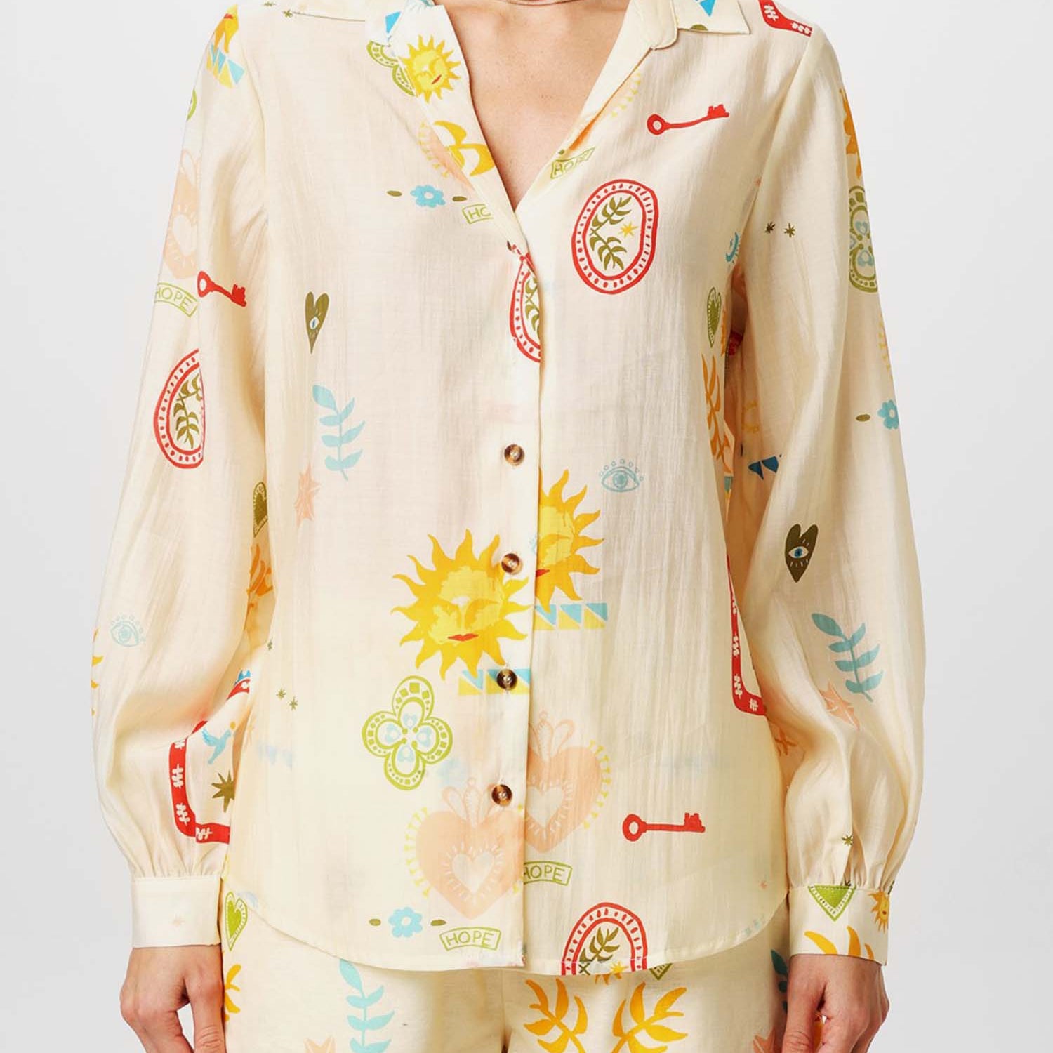 CONJUNTO DE CAMISA ESTAMPADA COM CALÇÕES