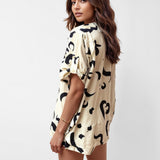 CONJUNTO DE DUAS PEÇAS COM ESTAMPADO ABSTRATO DE PINCELADAS