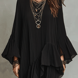 Elegante vestido midi boémio negro assimétrico com pregas