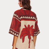 CONJUNTO DE DUAS PEÇAS COM ESTAMPADO TRIBAL
