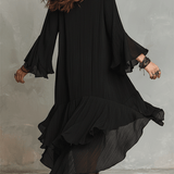 Elegante vestido midi boémio negro assimétrico com pregas