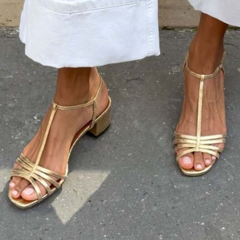 Allegra | Sandálias Douradas Elegância Diária