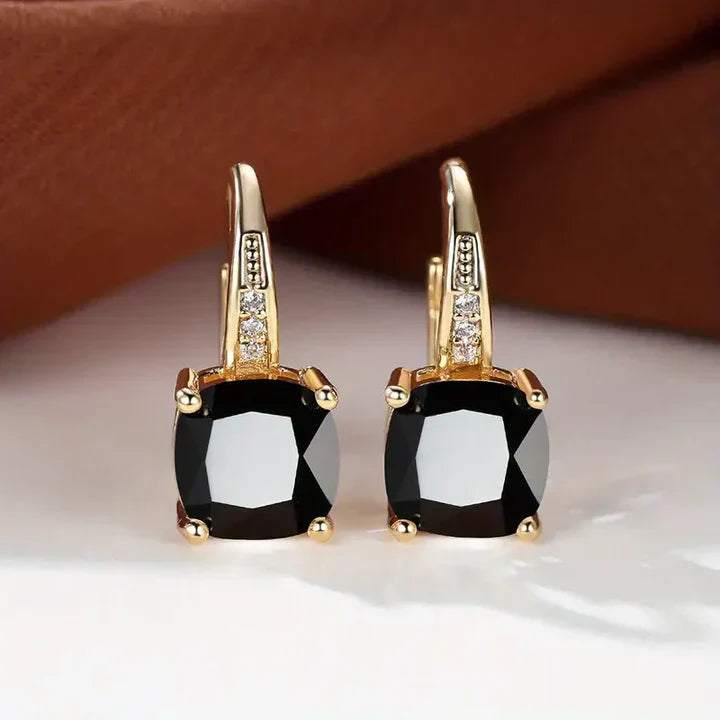 Brincos de Ouro com Pedras Misteriosas