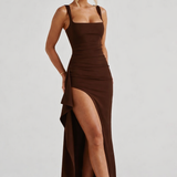 VESTIDO COMPRIDO ACETINADO COM DECOTE QUADRADO E ABERTURA