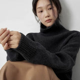 Thessara - Pullover em Cachemira Elegante