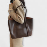 Kaelen - Saco Elegante em Couro