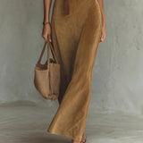 Juline™ | Vestido Maxi de aspecto camurça com gola