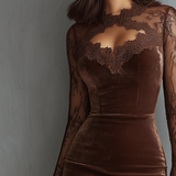 Aurélia™ | Minivestido de veludo com mangas de renda