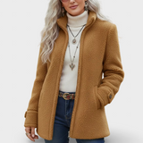 Amara – Casaco Suave de Pelo