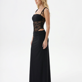 VESTIDO COMPRIDO COM PAINEL DE RENDA E CORTE AJUSTADO