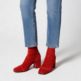 Olívia - Botins de Couro Sofisticados