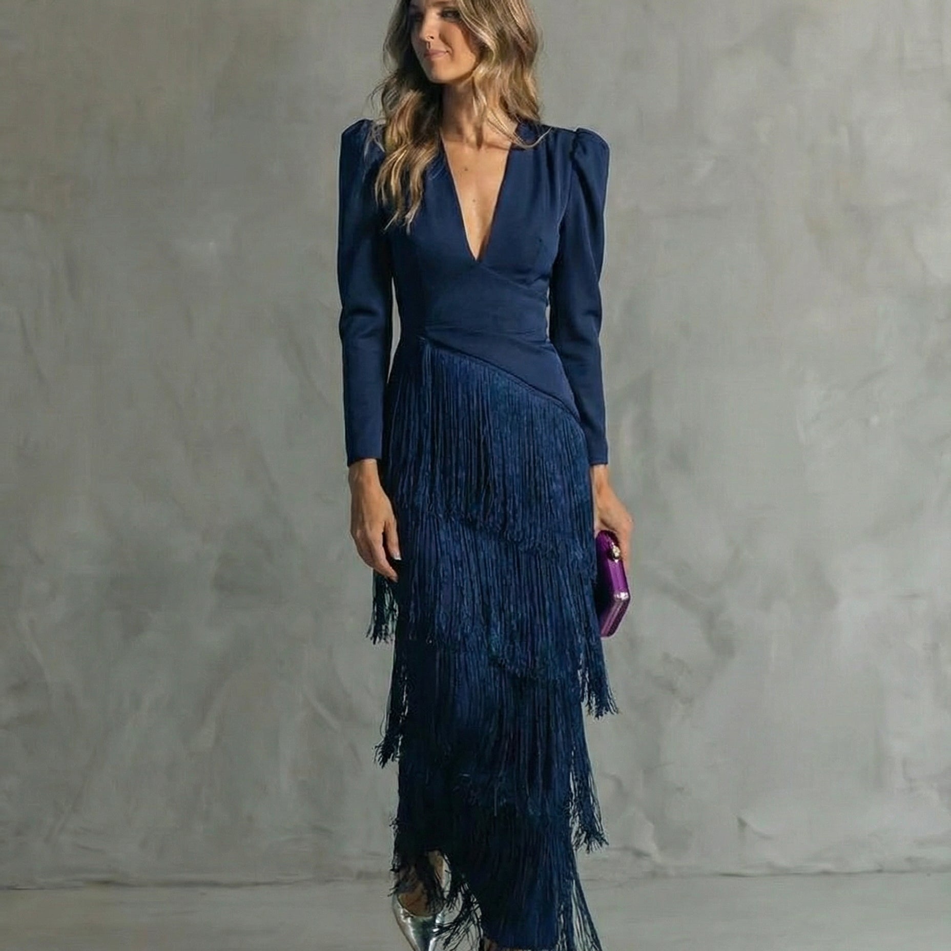 Clara - Vestido com Mangas de Franjas