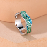 Anel com Esmalte em Forma de Onda do Oceano