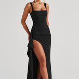 VESTIDO COMPRIDO ACETINADO COM DECOTE QUADRADO E ABERTURA