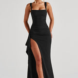 VESTIDO COMPRIDO ACETINADO COM DECOTE QUADRADO E ABERTURA