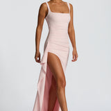 VESTIDO COMPRIDO ACETINADO COM DECOTE QUADRADO E ABERTURA