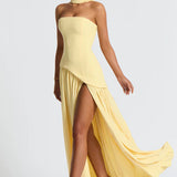 ADRIANA | VESTIDO COMPRIDO ASSIMÉTRICO COM ABERTURA